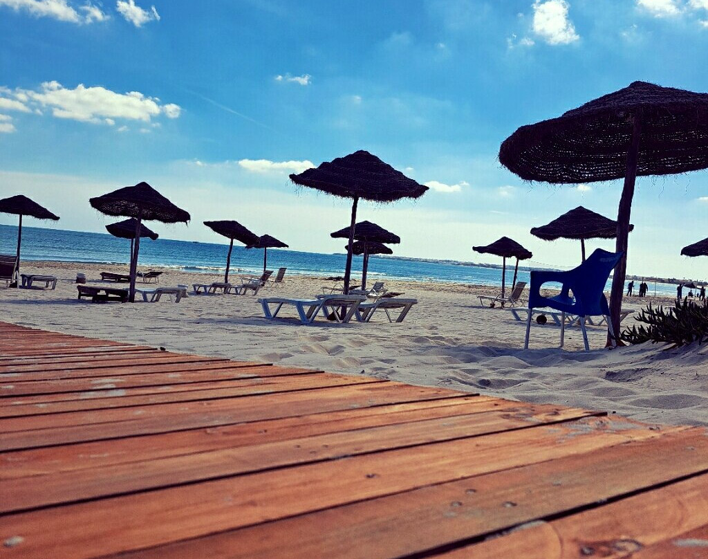 Neptunia Beach主图