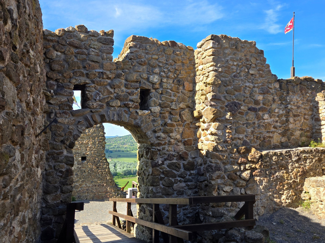 Castle of Szigliget-Szigliget必去景点