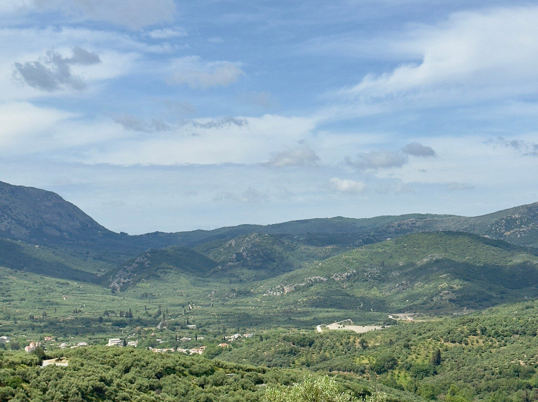 Cretan Tuk Tuk Tours-Piskopiano必去景点