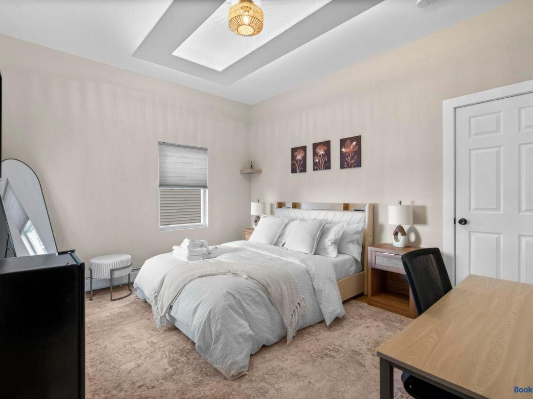 Blatchley Rooms by Yale