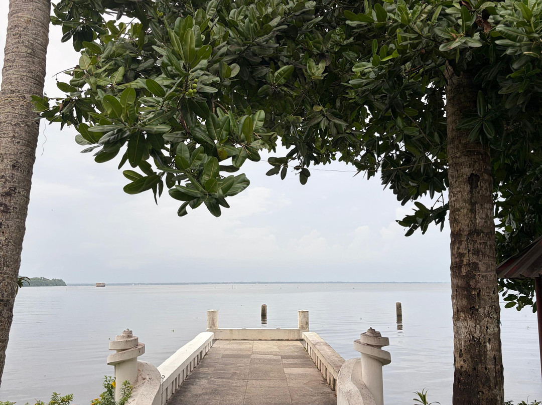 文伯纳德湖柠檬树度假酒店主图