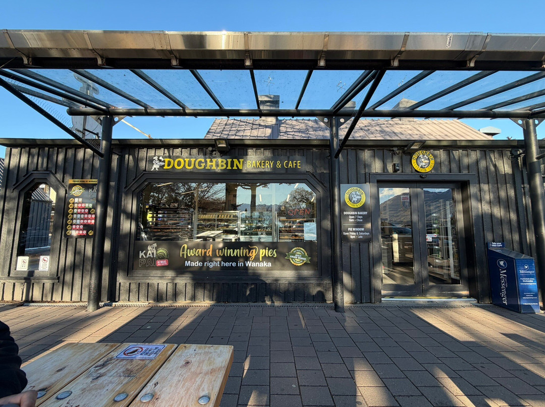 Doughbin Bakery Wanaka