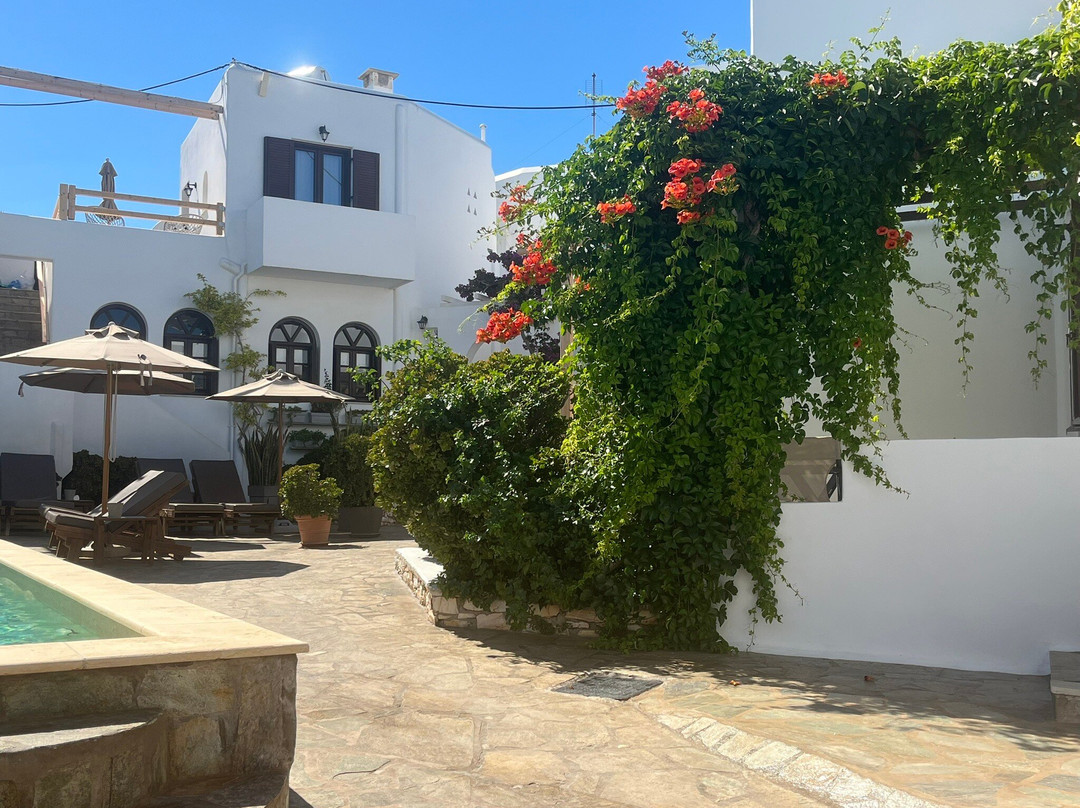 Christina Hotel, Adults Only, Heated Salt Water Pool主图