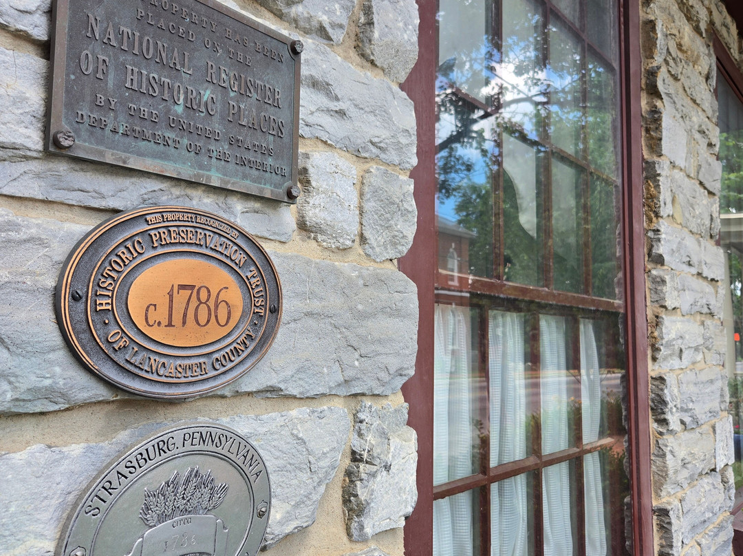 1786 The Limestone Inn B&B主图