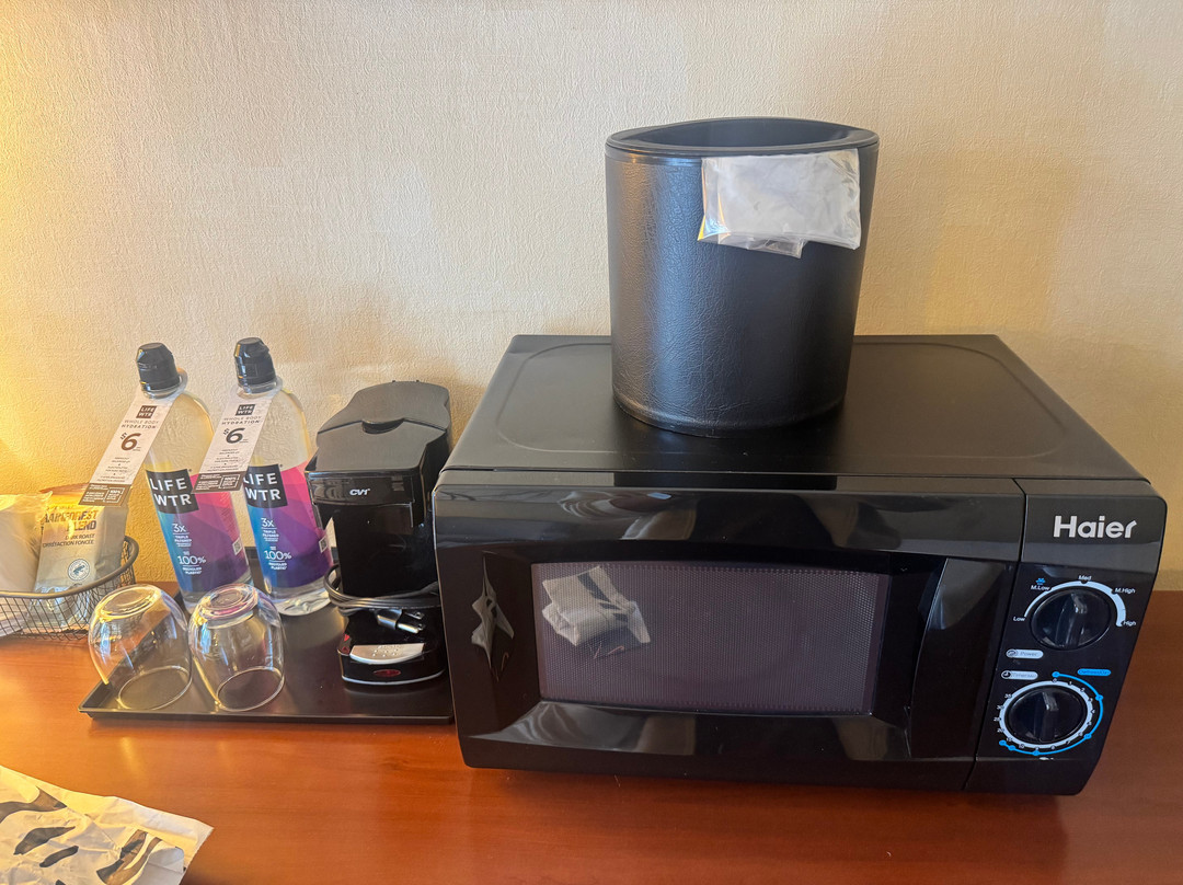 哈特福德温莎机场万豪万怡酒店主图