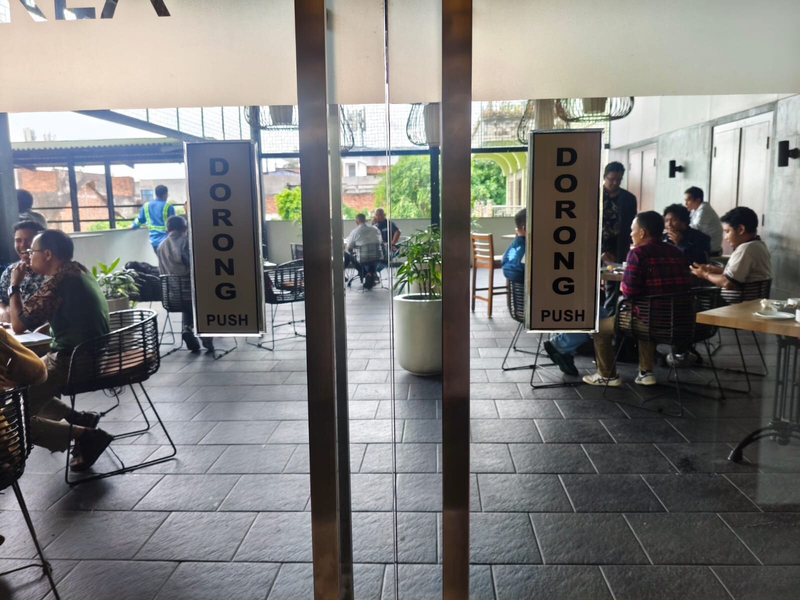 阿斯顿占碑酒店及会议中心-旅行者