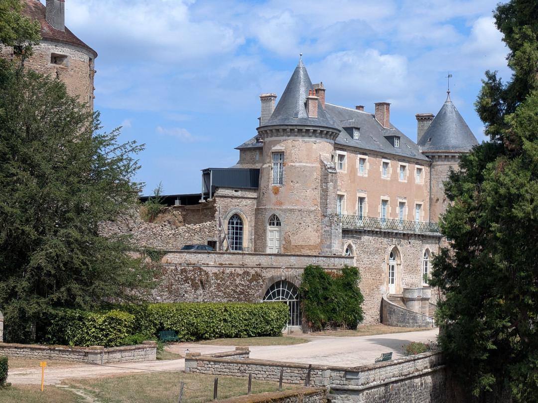 Chateau de Chastellux-Chastellux sur Cure必去景点