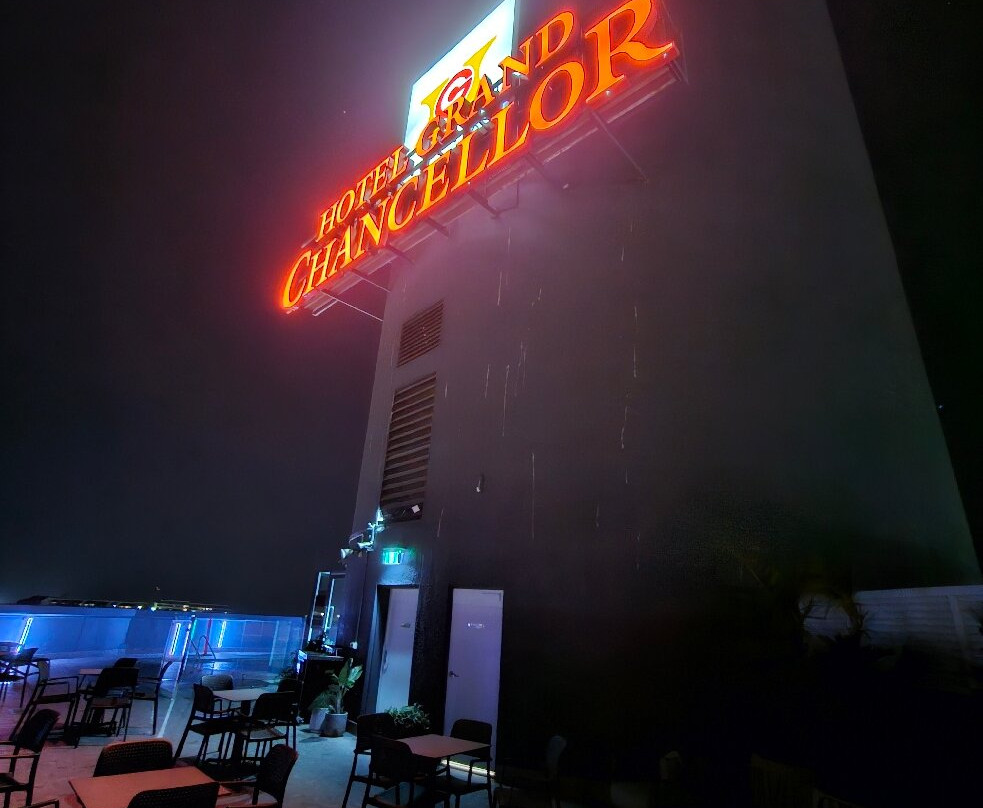 汤斯维尔尚思勒大酒店主图