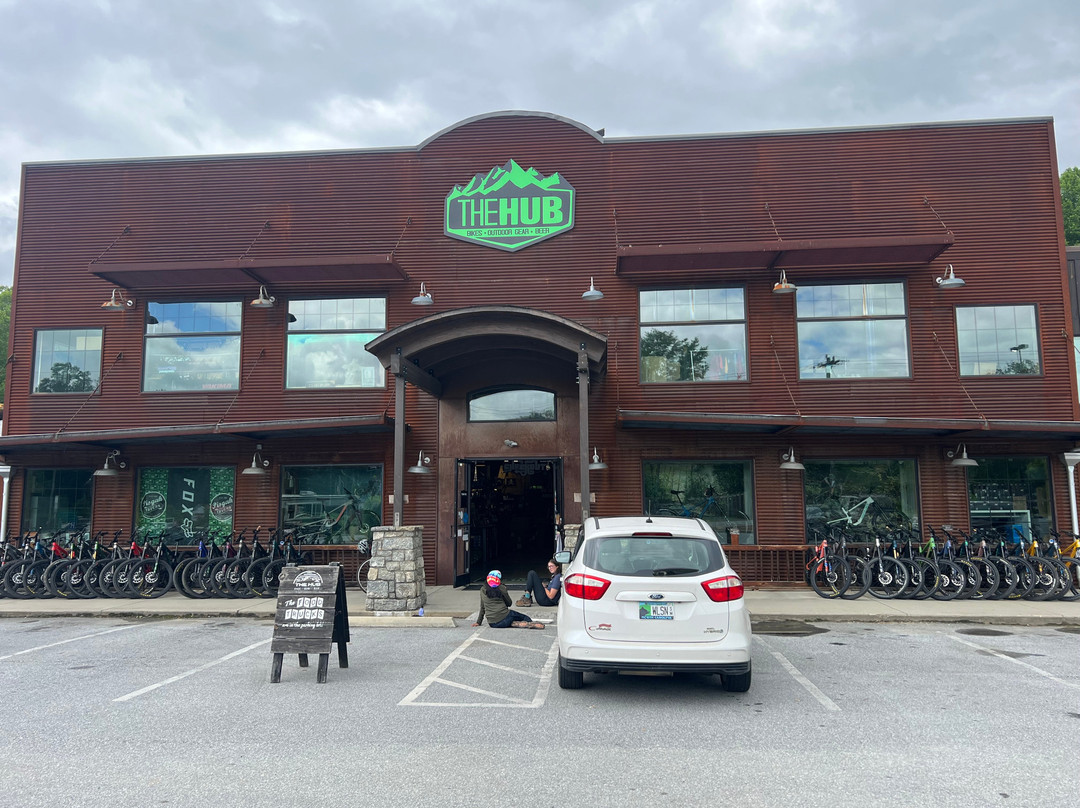 The Hub and Pisgah Tavern-Pisgah Forest必去景点