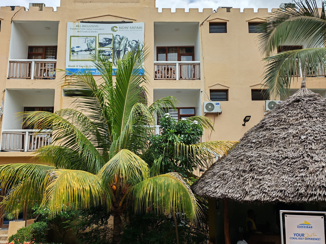 Paradise Beach Resort & Spa主图
