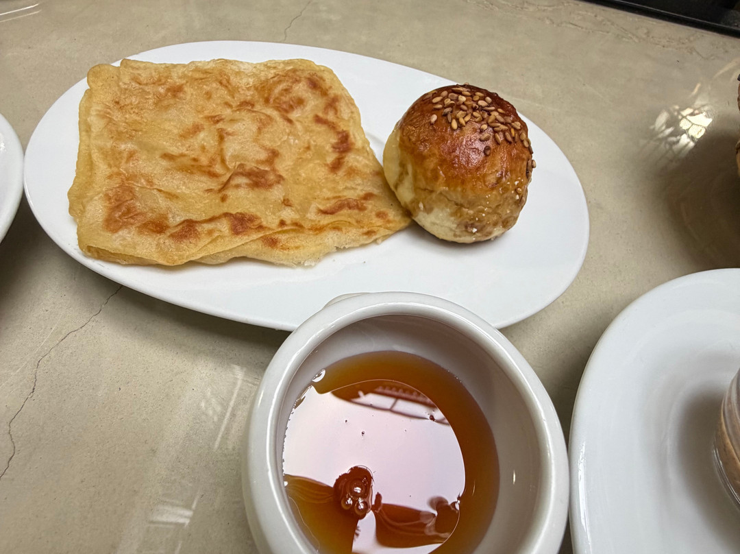 里亚德罗代纳主图
