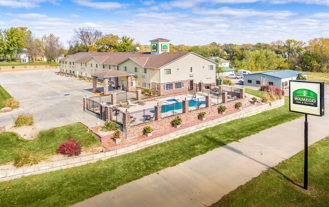 Wamego酒店住宿-Wamego Inn & Suites