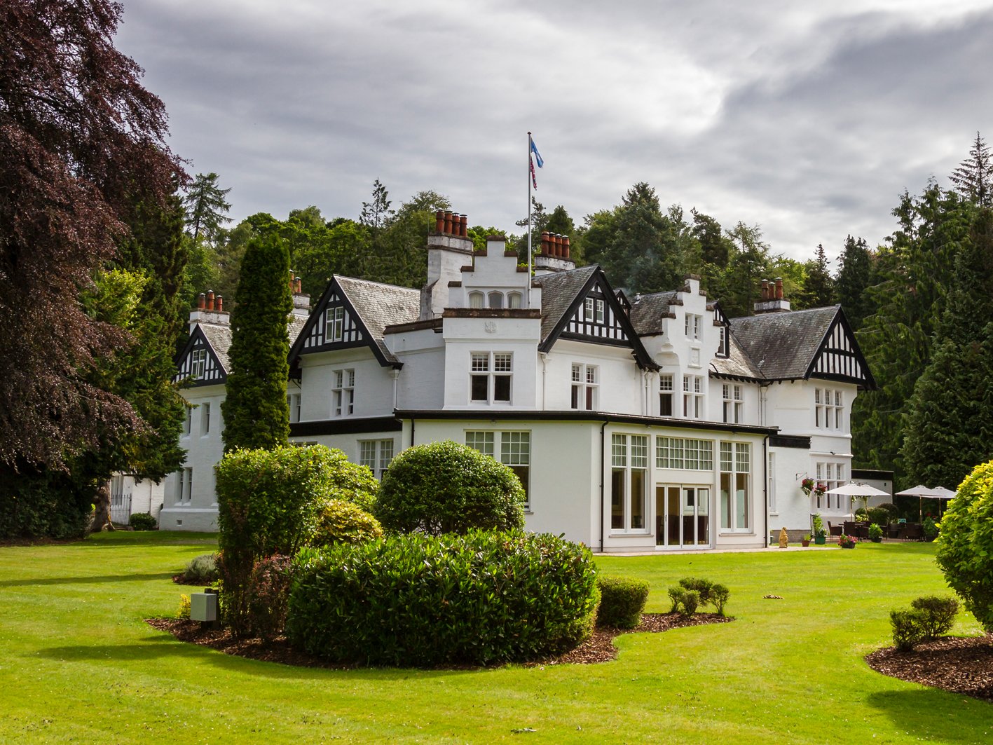 Pine Trees Hotel-官方