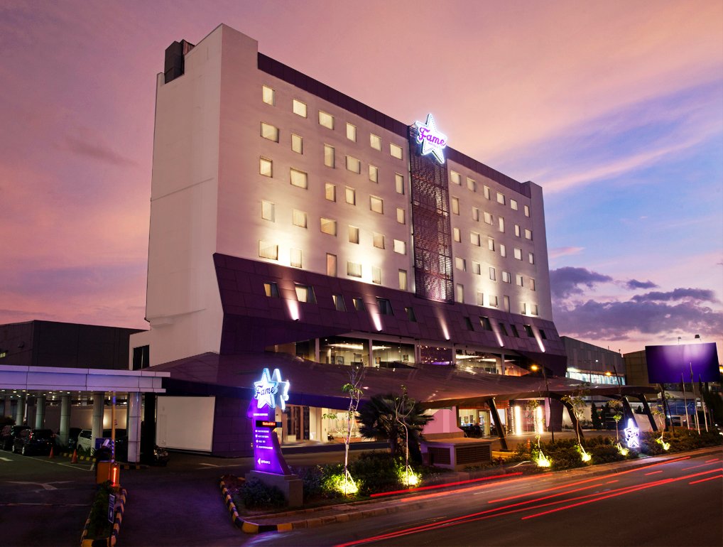 Fame Hotel Gading Serpong-官方