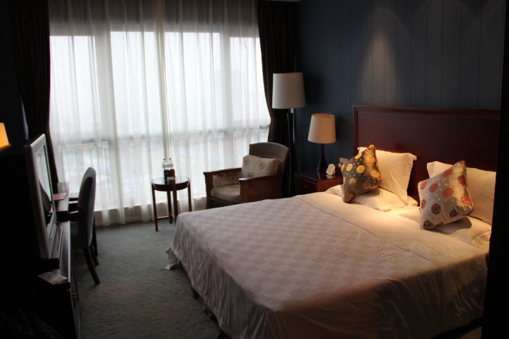 颐和大酒店主图