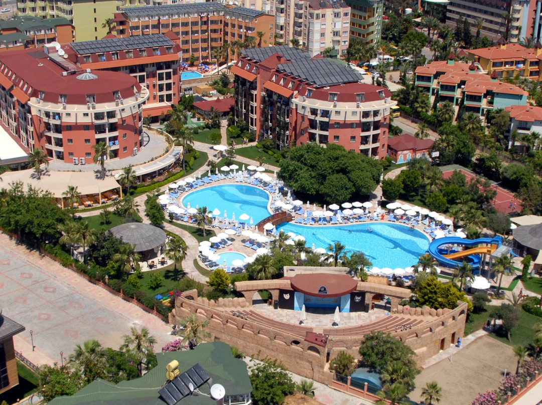 Palmeras Beach Hotel