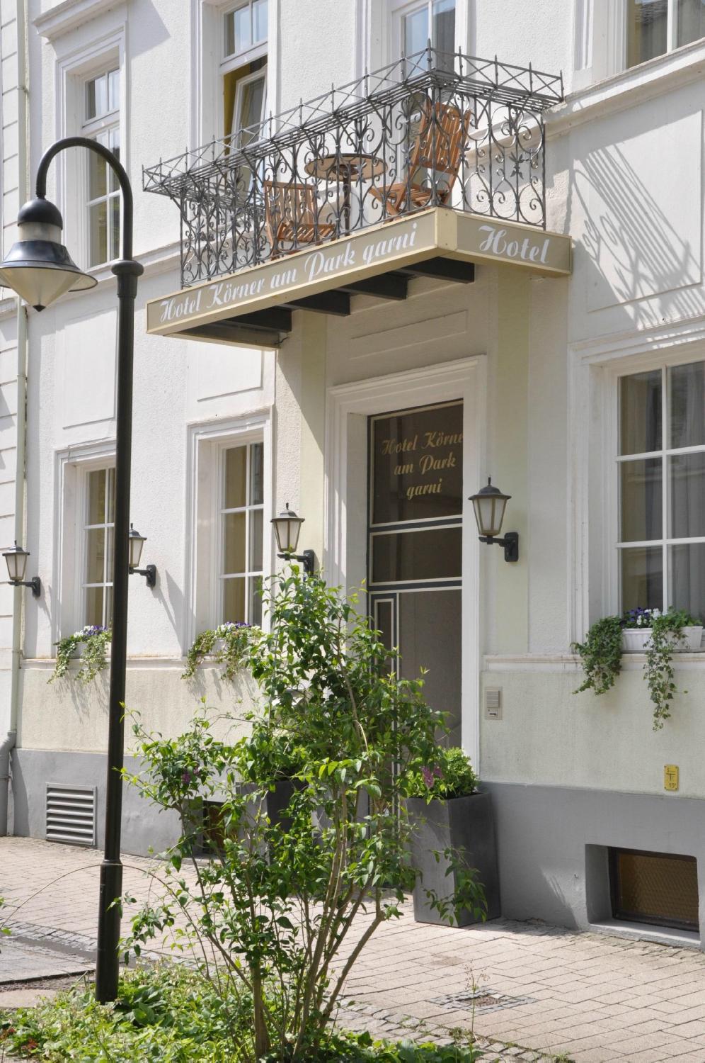 Hotel Korner am Park-餐饮