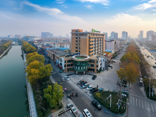 亳州中心智选假日酒店主图