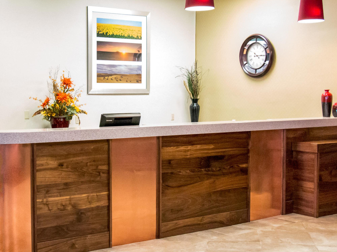 Grand Williston Hotel & Conference Center