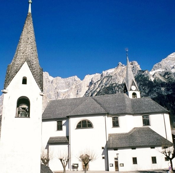 Chiesa dei Santi Vito, Modesto e Crescenzia