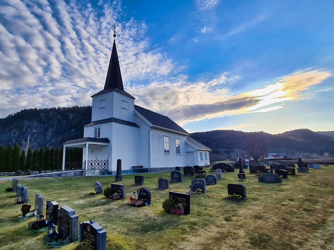 Hvarnes Church-Kvelde必去景点