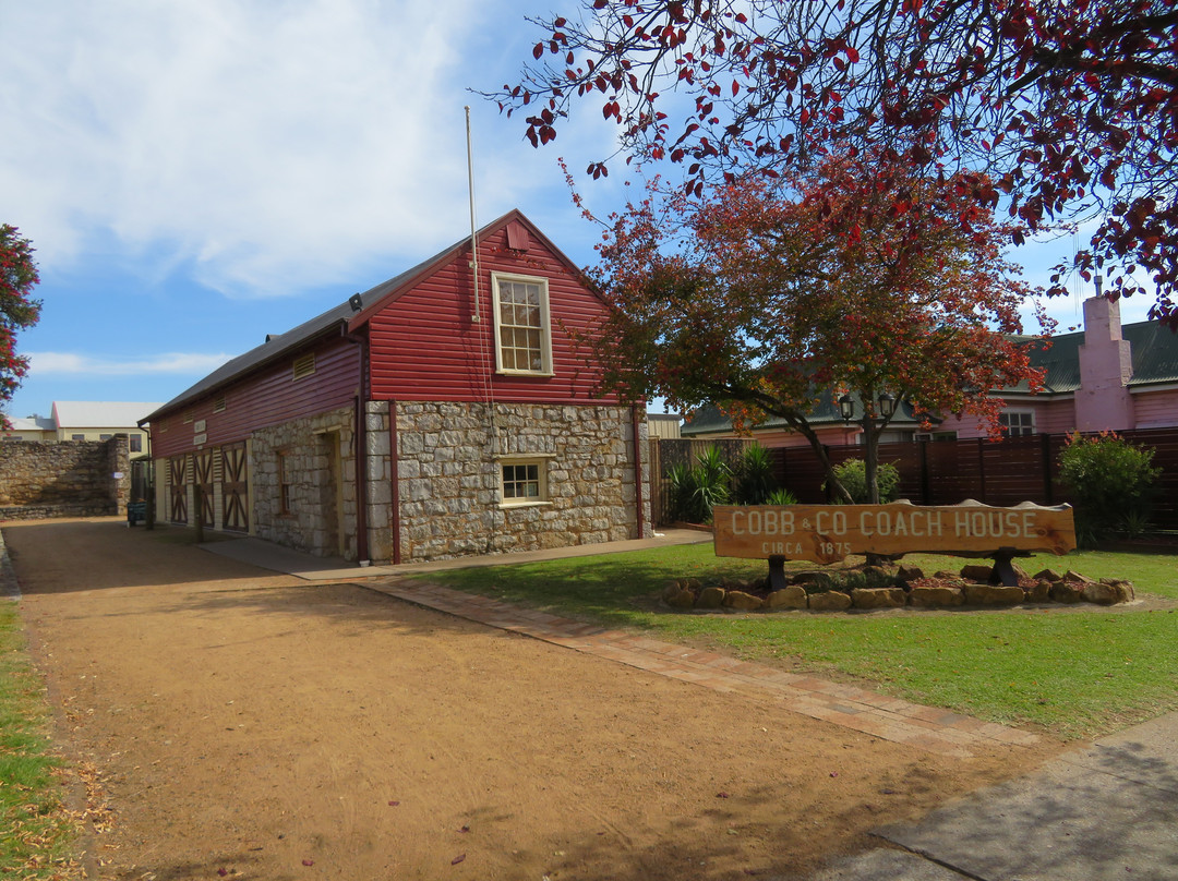 Cobb & Co Coach House