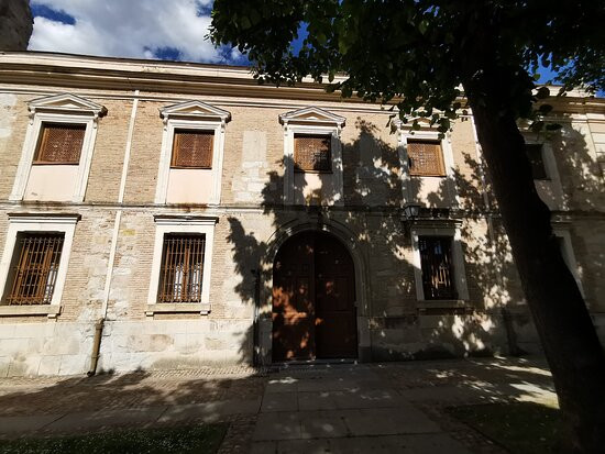 Convento Religiosas Marinas-萨莫拉必去景点