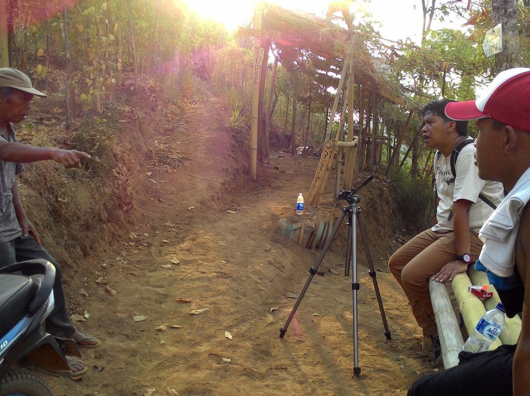Sumber Pitu Waterfall-Tumpang必去景点