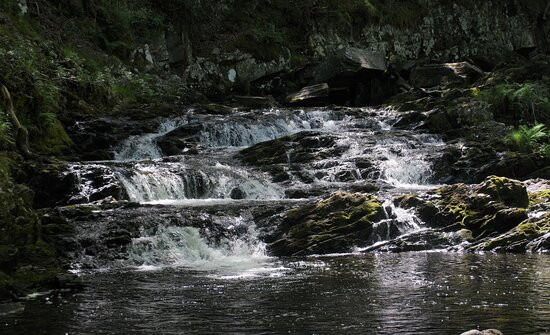 Nantcol Waterfalls景点图片