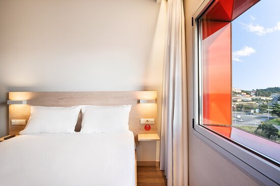 Moov Hotel Oeiras主图