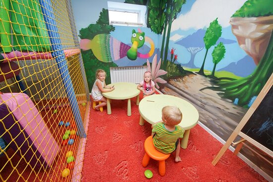 Undersun Hotel Tri Morya主图