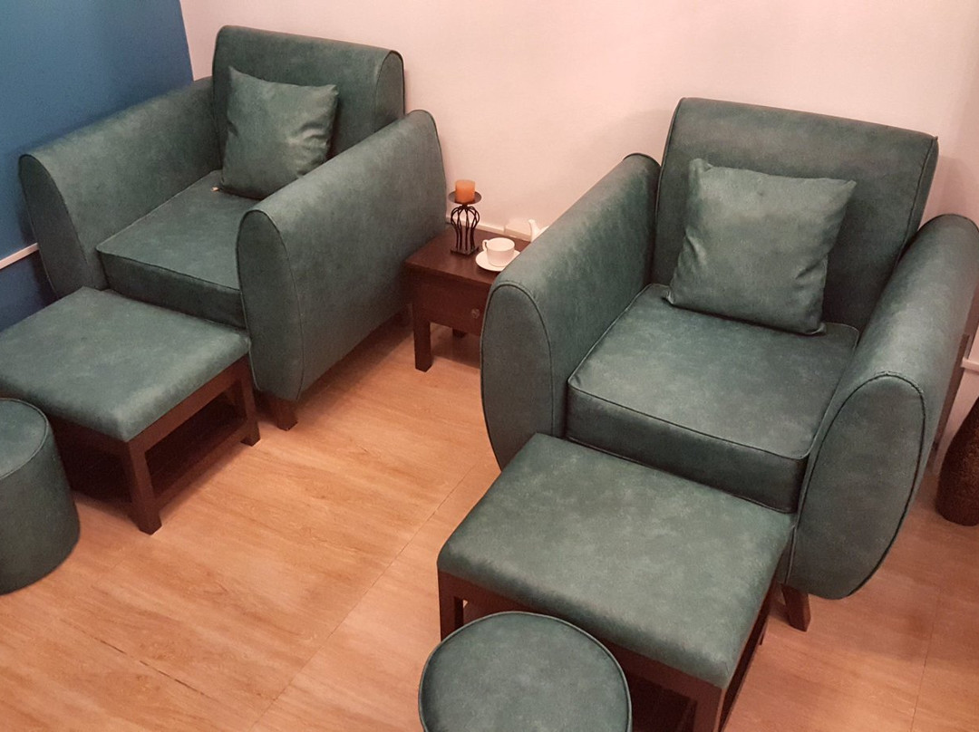 Hazel’s Massage and Nail Spa-岛印必去景点