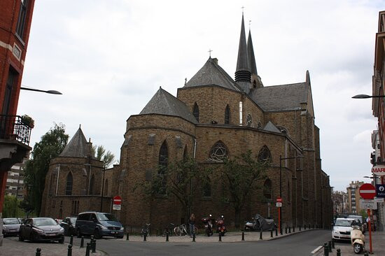 Eglise de la Sainte Croix-伊克塞尔必去景点