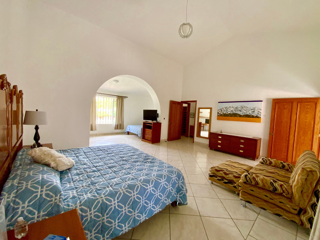 La Capilla Hotel