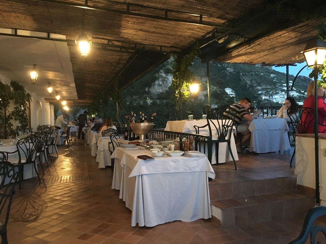 La Cala Delle Lampare