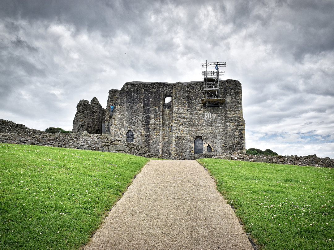 Dundonald Castle and Visitor Centre景点图片