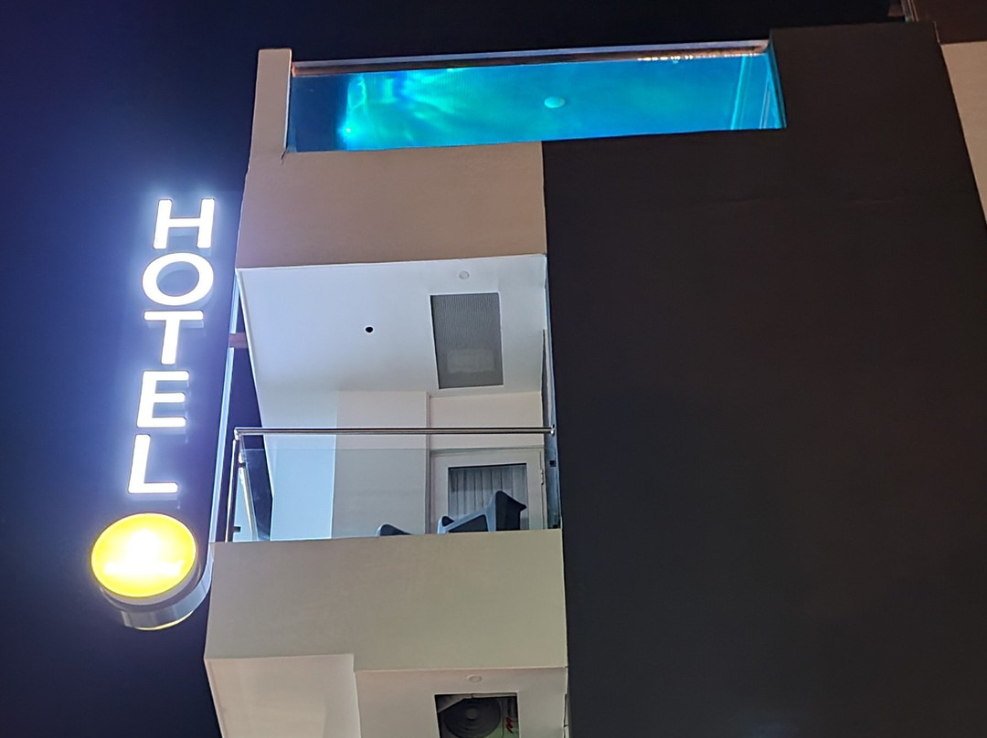 Sara N Hotel & Spa主图