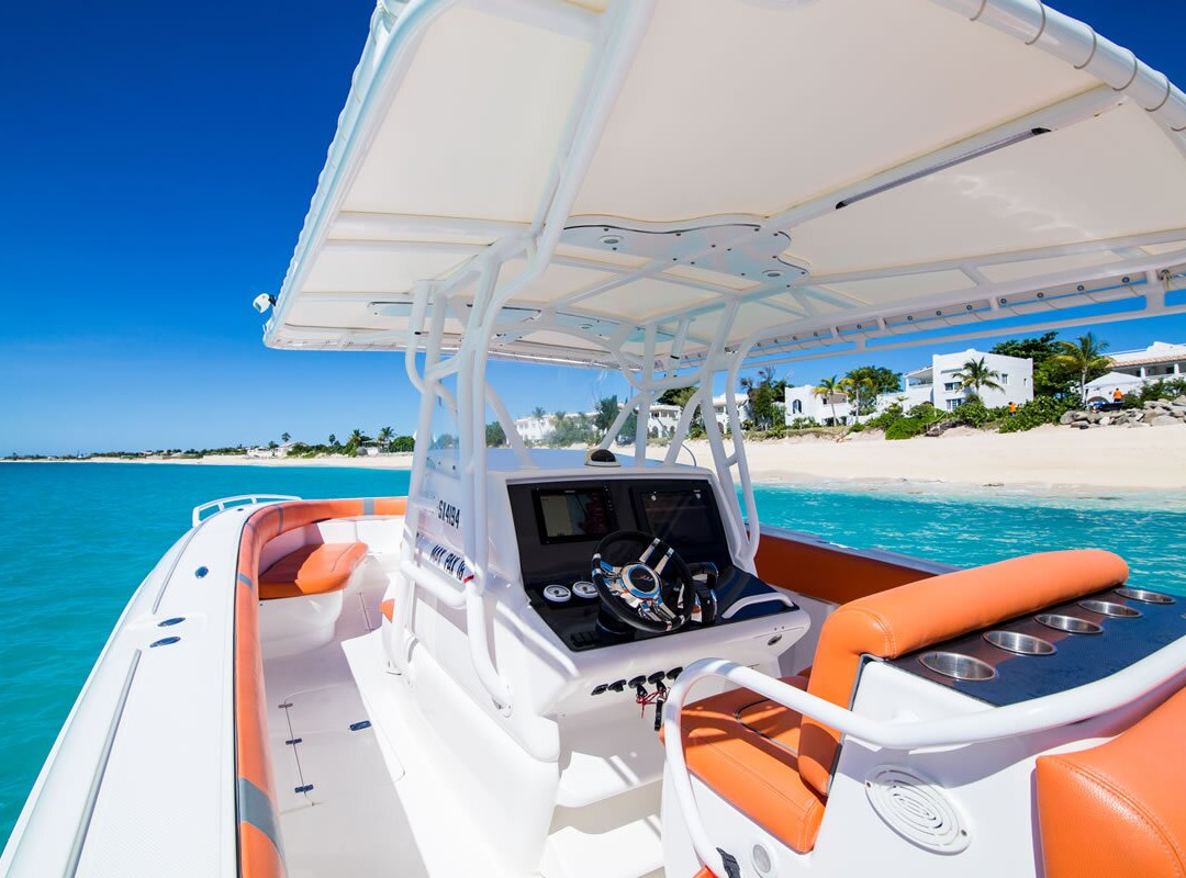 Seven Marine Charters-Cupecoy Bay必去景点