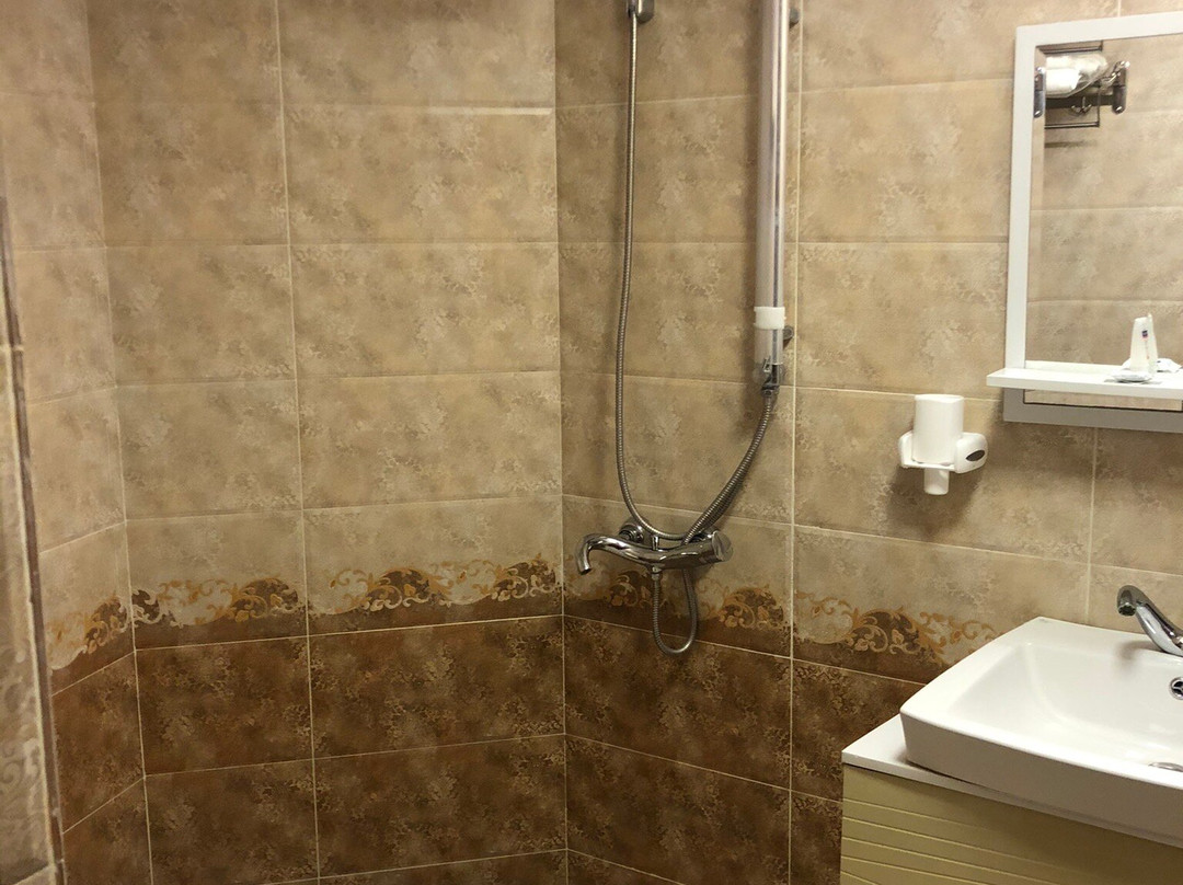 Karimkhan Hotel主图