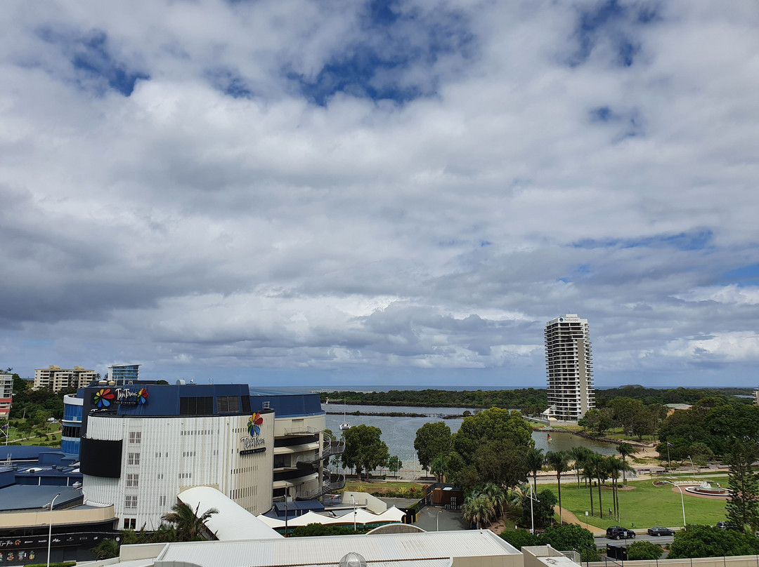 奥特瑞格友好城市酒店主图