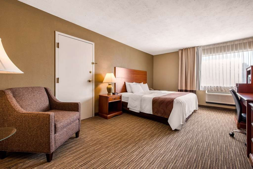 Quality Inn New Castle主图