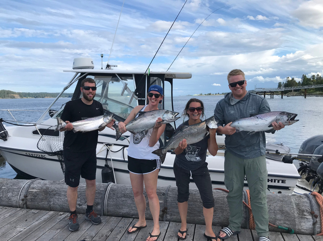 Top Guides Fishing Charters-坎贝尔里弗必去景点