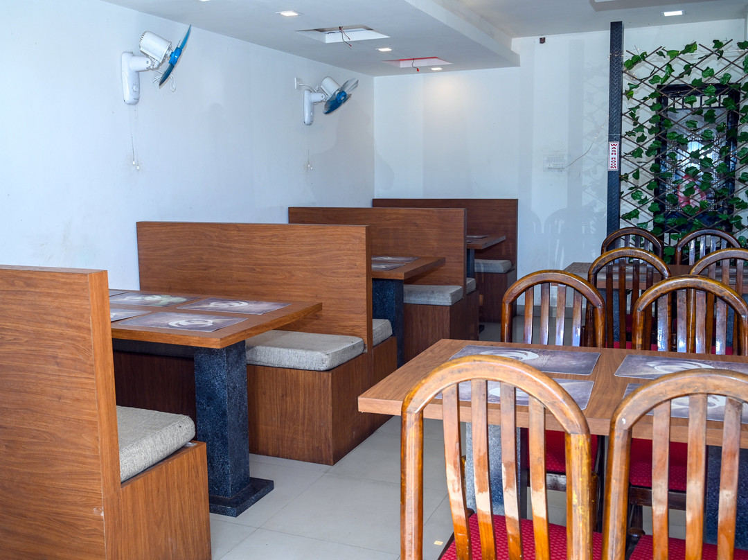 Adyar Plaza Inn By Rak Rooms主图