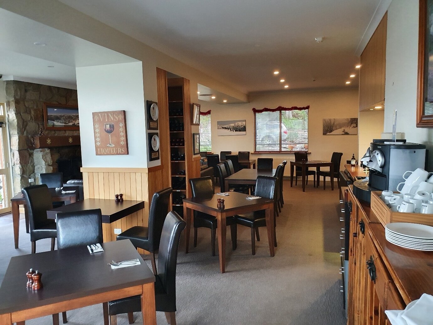Summit Ridge Alpine Lodge-餐饮