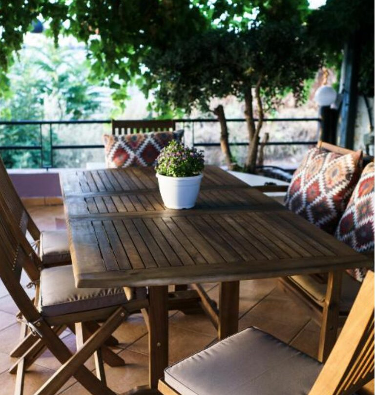 Yasmine Apartments主图