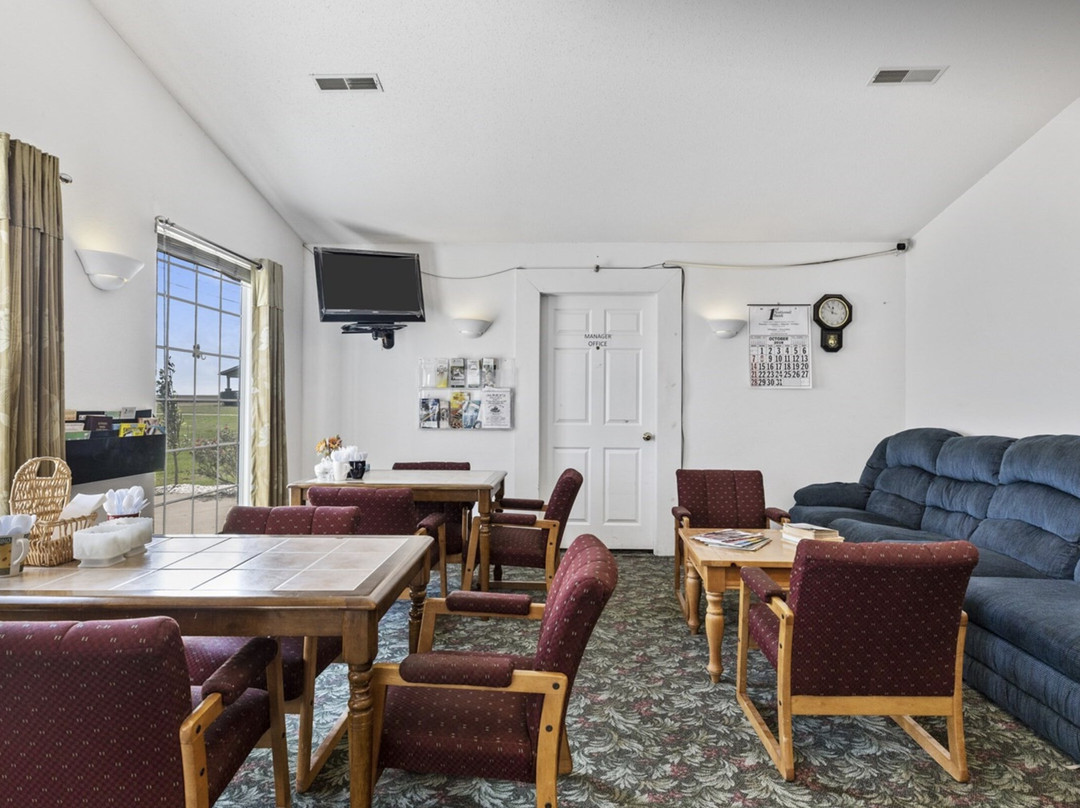 Red Bud Country Inn主图