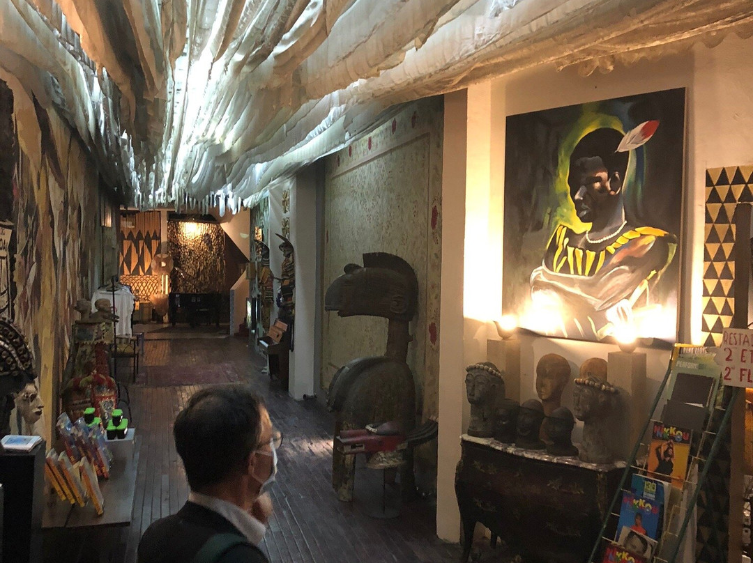 Bushman Cafe Hotel主图