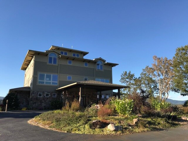 Lucille's Mountain Top Inn & Spa主图