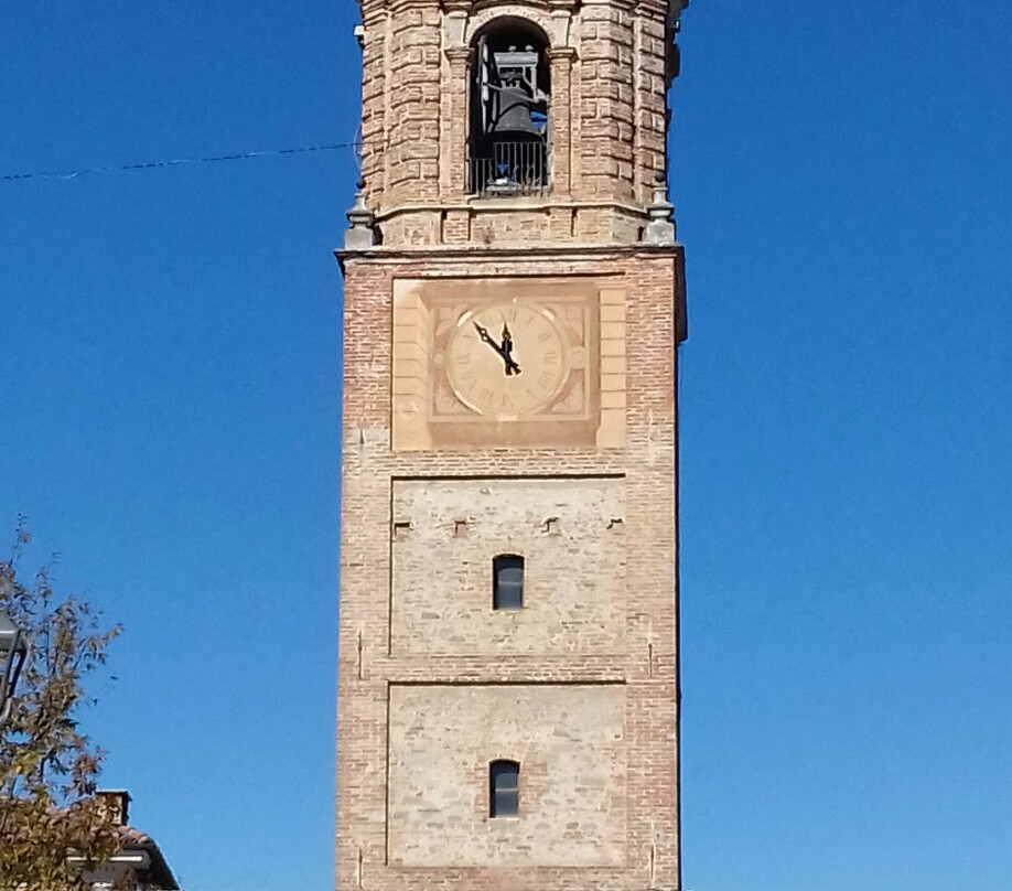 Torre Campanaria di La Morra-拉莫拉必去景点
