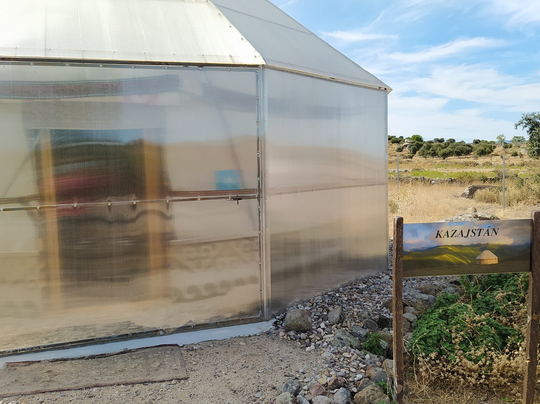 Etnomuseo de los Pueblos Indigenas de Siberia-Las Ventas con Pena Aguilera必去景点